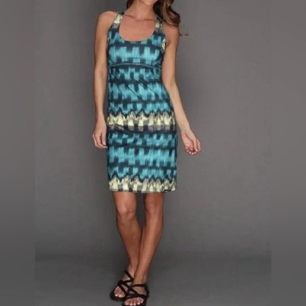 The North Face Women’s Athletic Tank Dress M/M Blue Yellow Stretch Active Casual